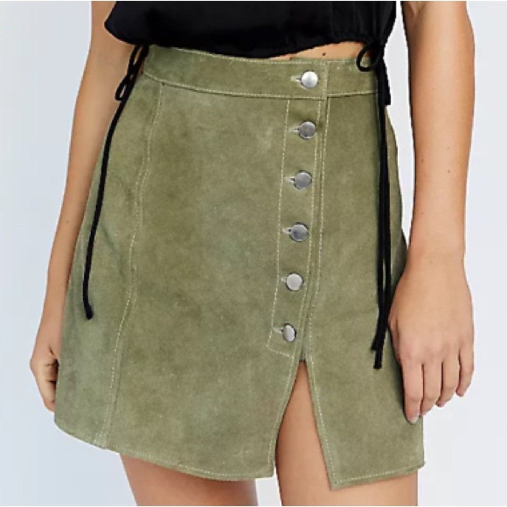 Understated Leather Skirt